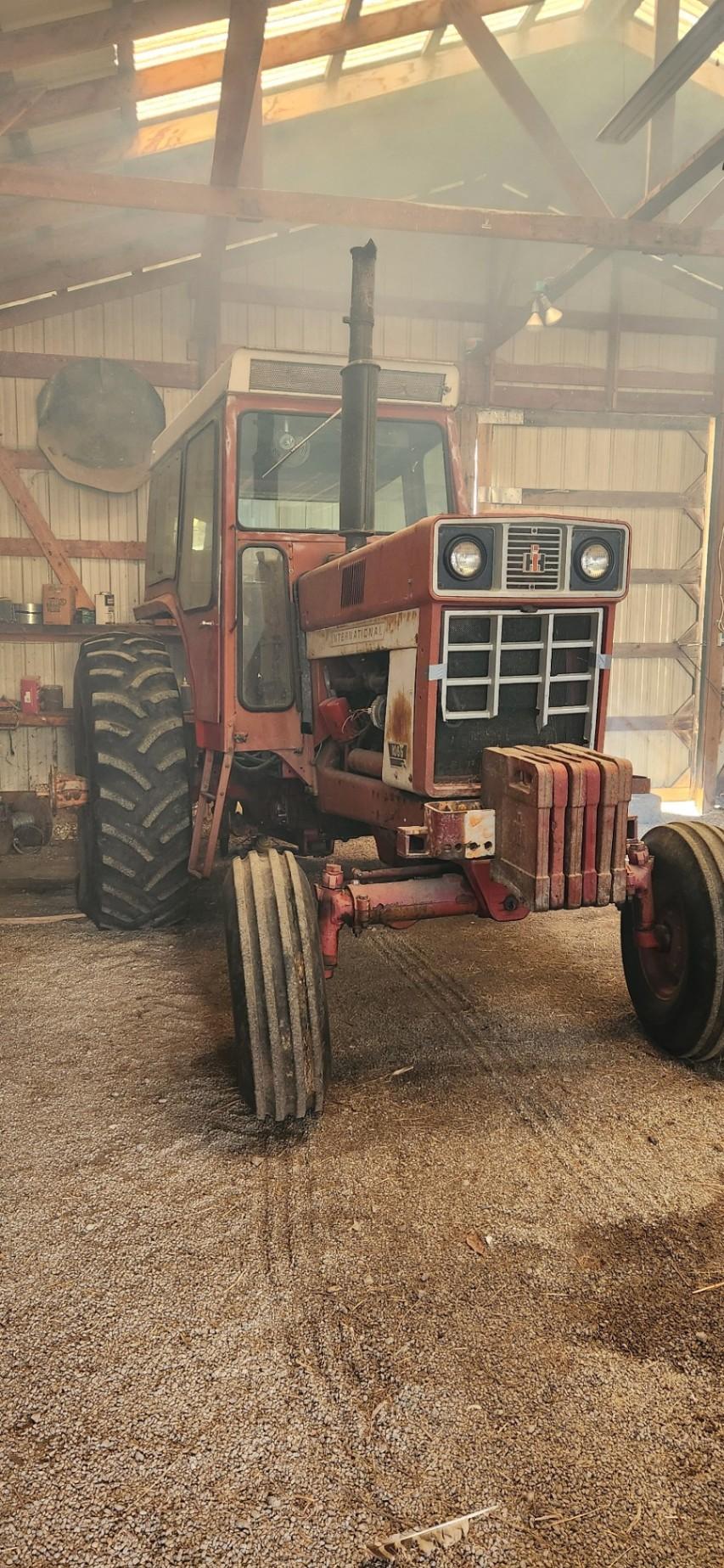 1976 International Harvester 1066 2WD Tractor for sale Lawson, MO